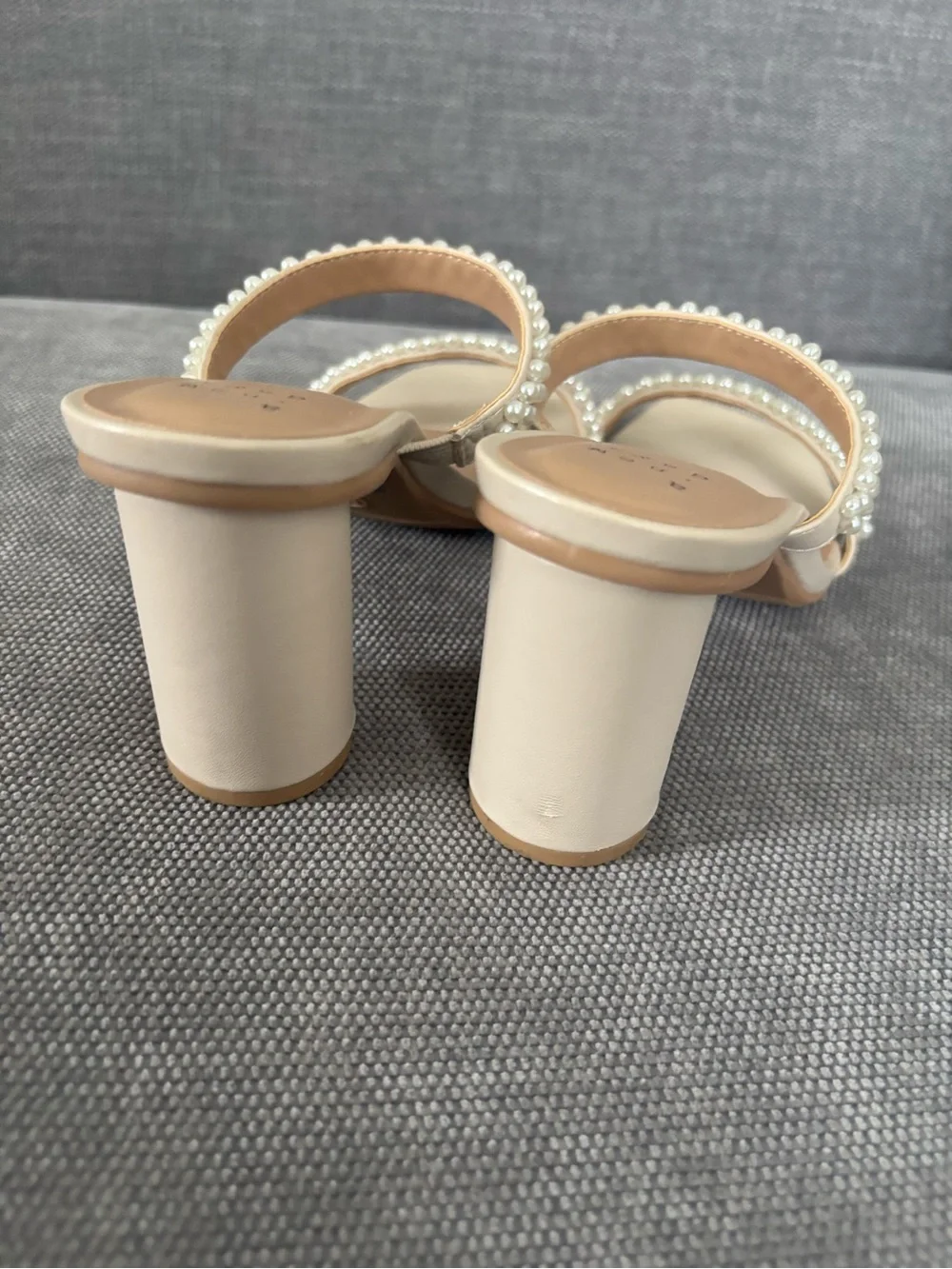 a new day elegant cream